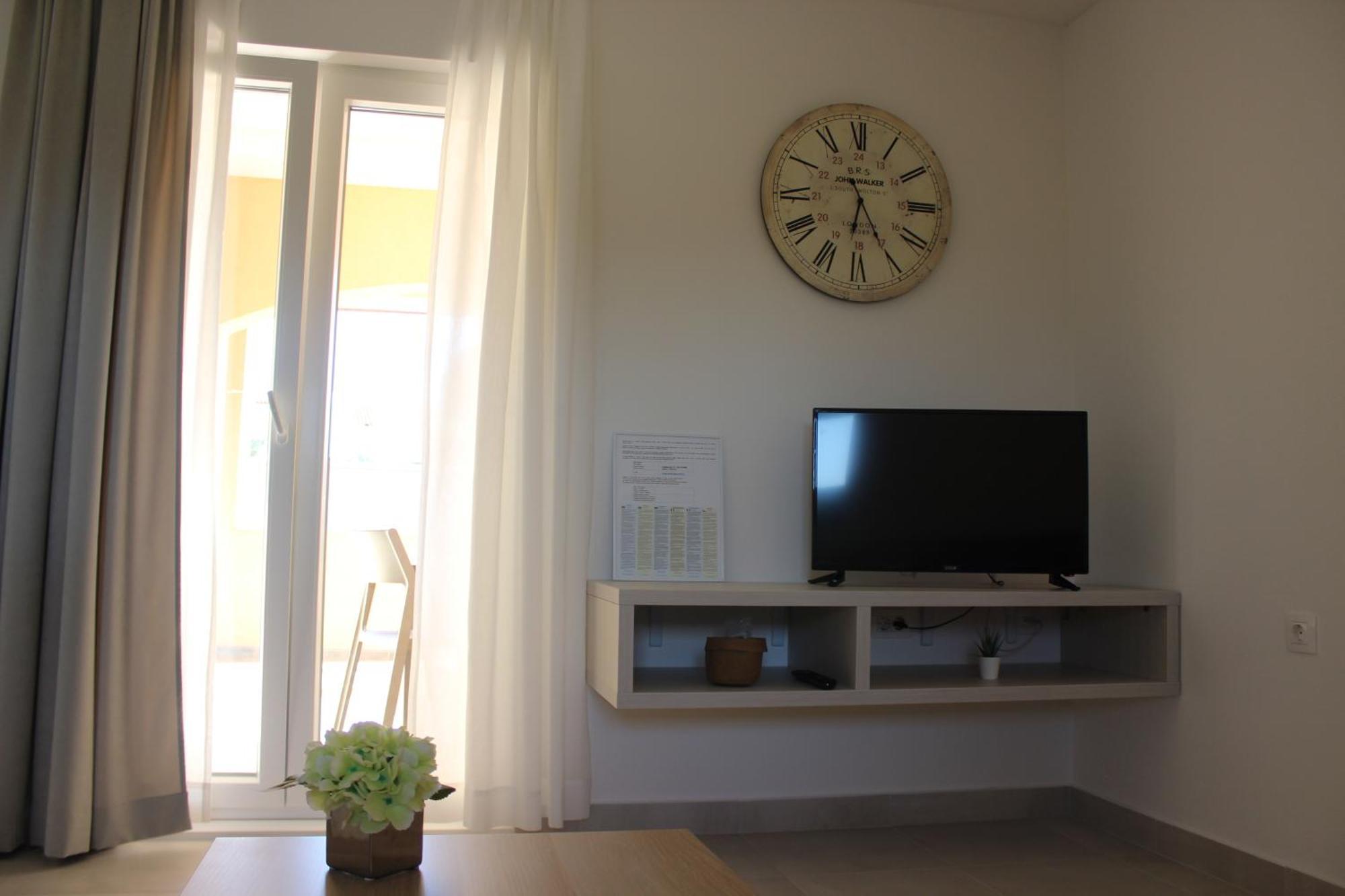 Apartments With A Parking Space Valbandon, Fazana - 7296 Stinjan Ruang foto